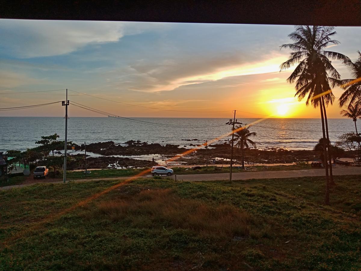The Sea @ Lanta Hotel Ko Lanta Buitenkant foto